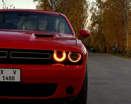 Красный Додж Челенджер, объемом двигателя 3.6 л и пробегом 159 тыс. км за 17200 $, фото 57 на Automoto.ua