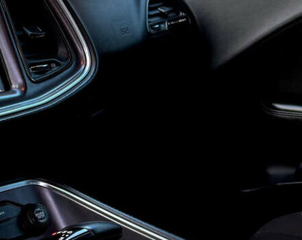 Красный Додж Челенджер, объемом двигателя 3.6 л и пробегом 159 тыс. км за 17200 $, фото 36 на Automoto.ua