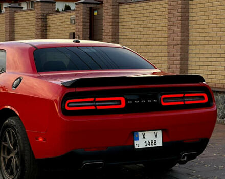 Красный Додж Челенджер, объемом двигателя 3.6 л и пробегом 159 тыс. км за 17200 $, фото 50 на Automoto.ua