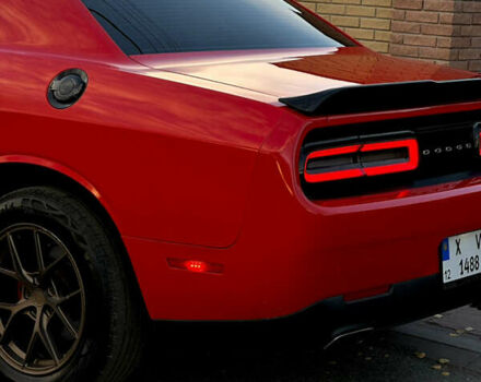 Красный Додж Челенджер, объемом двигателя 3.6 л и пробегом 159 тыс. км за 17200 $, фото 45 на Automoto.ua