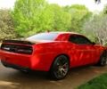 Красный Додж Челенджер, объемом двигателя 6.2 л и пробегом 67 тыс. км за 10200 $, фото 4 на Automoto.ua