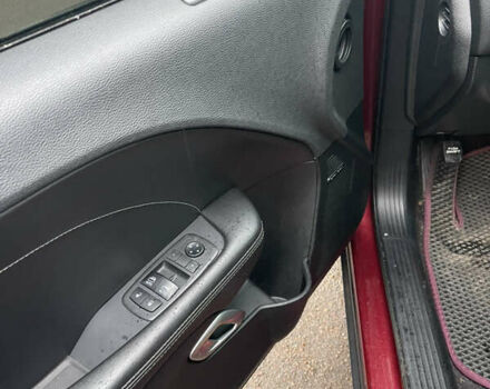 Красный Додж Челенджер, объемом двигателя 3.6 л и пробегом 124 тыс. км за 20500 $, фото 13 на Automoto.ua