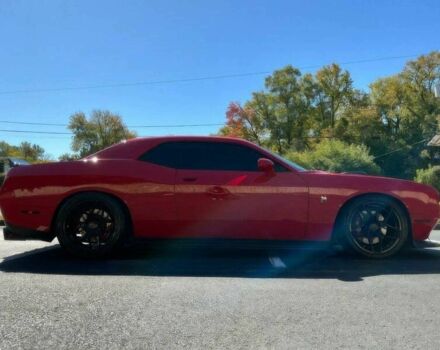 Додж Челенджер 2019 в Киеве на Automoto.ua Красный Додж Челенджер, объемом двигателя 6.4 л и пробегом 48 тыс. км за 16200 $, фото 2 на Automoto.ua