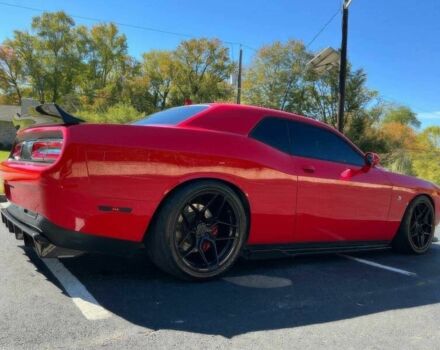 Додж Челенджер 2019 в Киеве на Automoto.ua Красный Додж Челенджер, объемом двигателя 6.4 л и пробегом 48 тыс. км за 16200 $, фото 3 на Automoto.ua