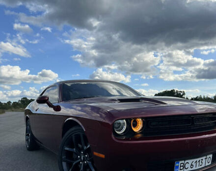 Красный Додж Челенджер, объемом двигателя 3.61 л и пробегом 55 тыс. км за 20400 $, фото 2 на Automoto.ua