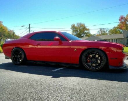 Додж Челенджер 2019 в Киеве на Automoto.ua Красный Додж Челенджер, объемом двигателя 6.4 л и пробегом 48 тыс. км за 16200 $, фото 1 на Automoto.ua