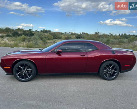 Красный Додж Челенджер, объемом двигателя 3.61 л и пробегом 55 тыс. км за 20400 $, фото 7 на Automoto.ua