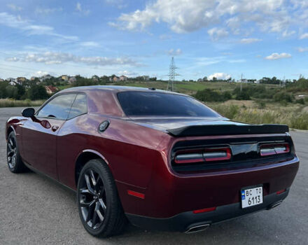 Красный Додж Челенджер, объемом двигателя 3.61 л и пробегом 55 тыс. км за 20400 $, фото 9 на Automoto.ua