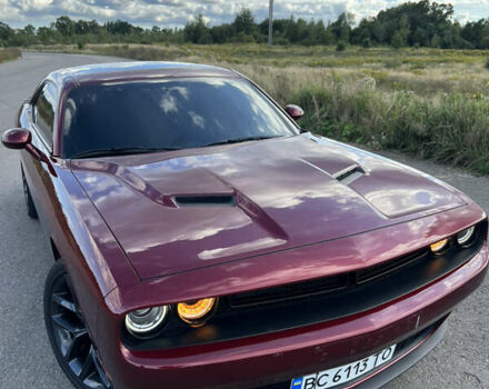Красный Додж Челенджер, объемом двигателя 3.61 л и пробегом 55 тыс. км за 20400 $, фото 3 на Automoto.ua