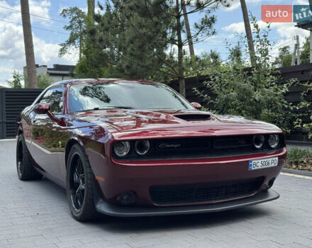Червоний Додж Challenger, об'ємом двигуна 6.42 л та пробігом 66 тис. км за 40000 $, фото 2 на Automoto.ua