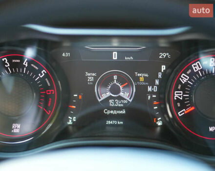 Красный Додж Челенджер, объемом двигателя 5.65 л и пробегом 32 тыс. км за 23900 $, фото 12 на Automoto.ua