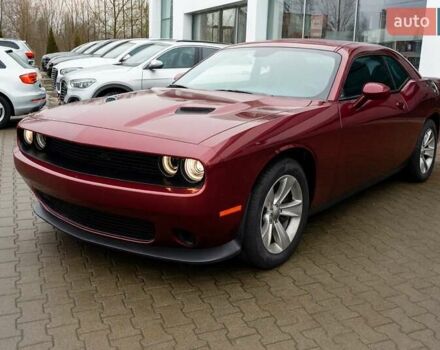 Красный Додж Челенджер, объемом двигателя 3.6 л и пробегом 8 тыс. км за 19999 $, фото 3 на Automoto.ua