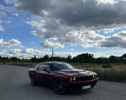 Красный Додж Челенджер, объемом двигателя 3.61 л и пробегом 55 тыс. км за 20400 $, фото 1 на Automoto.ua