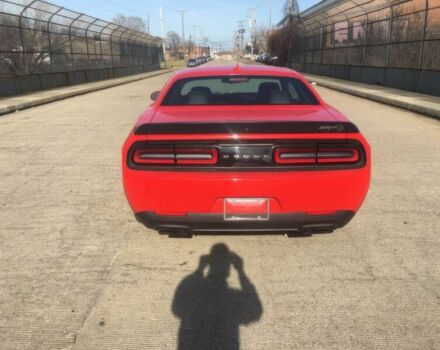 Додж Челенджер 2020 в Киеве на Automoto.ua Красный Додж Челенджер, объемом двигателя 6.2 л и пробегом 38 тыс. км за 12100 $, фото 6 на Automoto.ua