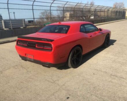 Додж Челенджер 2020 в Киеве на Automoto.ua Красный Додж Челенджер, объемом двигателя 6.2 л и пробегом 38 тыс. км за 12100 $, фото 7 на Automoto.ua
