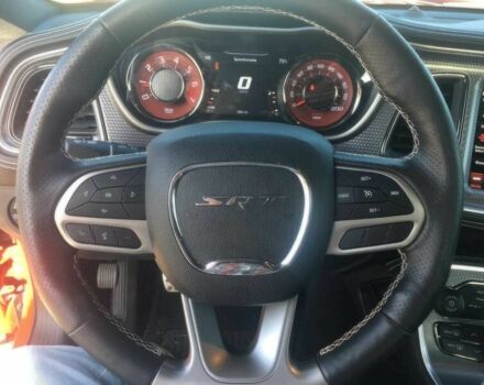 Додж Челенджер 2020 в Киеве на Automoto.ua Красный Додж Челенджер, объемом двигателя 6.2 л и пробегом 38 тыс. км за 12100 $, фото 8 на Automoto.ua
