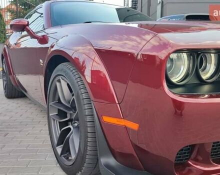 Червоний Додж Challenger, об'ємом двигуна 6.42 л та пробігом 34 тис. км за 43500 $, фото 5 на Automoto.ua