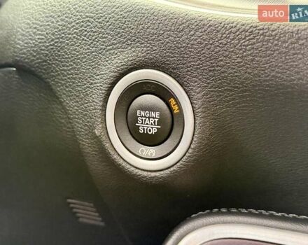 Червоний Додж Challenger, об'ємом двигуна 5.65 л та пробігом 56 тис. км за 28500 $, фото 17 на Automoto.ua