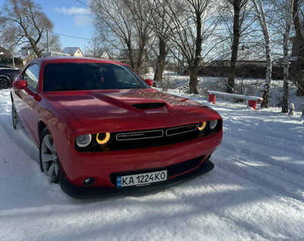 Червоний Додж Challenger, об'ємом двигуна 5.65 л та пробігом 74 тис. км за 38500 $, фото 15 на Automoto.ua