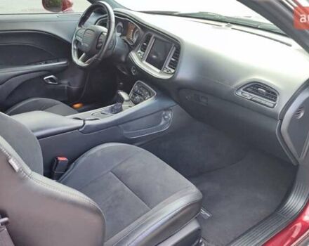 Червоний Додж Challenger, об'ємом двигуна 6.42 л та пробігом 34 тис. км за 43500 $, фото 16 на Automoto.ua