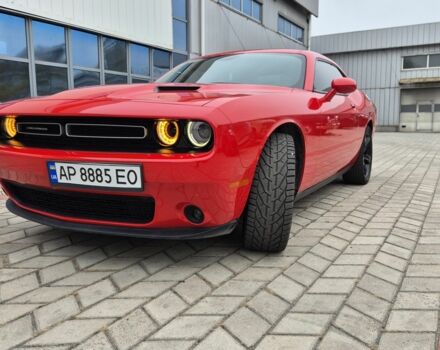 Червоний Додж Challenger, об'ємом двигуна 3.6 л та пробігом 124 тис. км за 15700 $, фото 1 на Automoto.ua