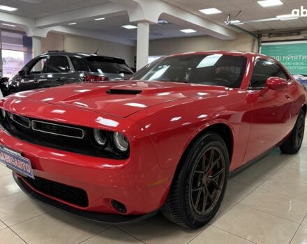 Красный Додж Челенджер, объемом двигателя 0 л и пробегом 162 тыс. км за 15700 $, фото 1 на Automoto.ua