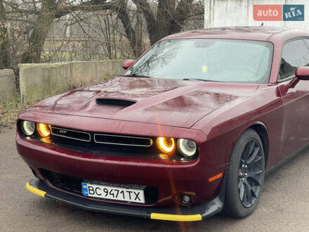 Красный Додж Челенджер, объемом двигателя 3.6 л и пробегом 124 тыс. км за 20500 $, фото 1 на Automoto.ua