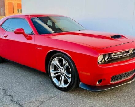 Червоний Додж Challenger, об'ємом двигуна 5.7 л та пробігом 33 тис. км за 12000 $, фото 1 на Automoto.ua
