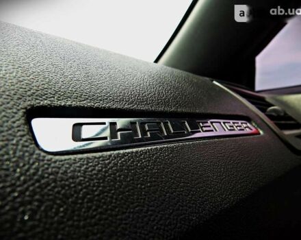 Додж Challenger, об'ємом двигуна 0 л та пробігом 204 тис. км за 15500 $, фото 17 на Automoto.ua