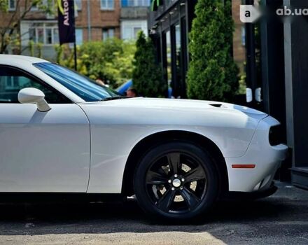 Додж Челенджер, объемом двигателя 0 л и пробегом 70 тыс. км за 21999 $, фото 6 на Automoto.ua