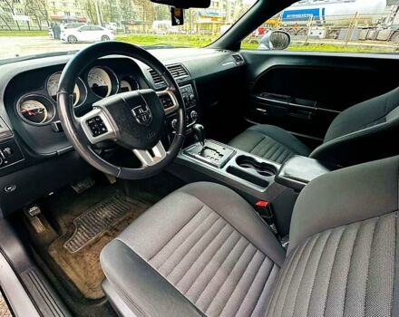 Додж Челенджер, объемом двигателя 3.6 л и пробегом 180 тыс. км за 15999 $, фото 7 на Automoto.ua