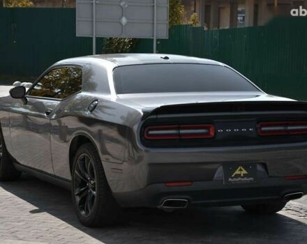 Додж Челенджер, объемом двигателя 3.6 л и пробегом 273 тыс. км за 17900 $, фото 7 на Automoto.ua