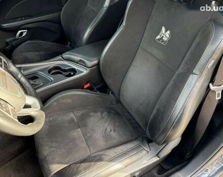 Додж Челенджер, объемом двигателя 6.4 л и пробегом 108 тыс. км за 25999 $, фото 12 на Automoto.ua