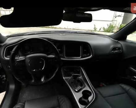 Додж Челенджер, объемом двигателя 5.65 л и пробегом 134 тыс. км за 26500 $, фото 4 на Automoto.ua