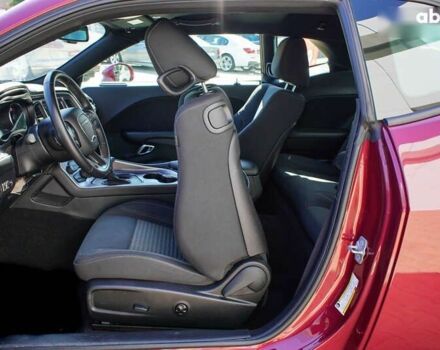 Додж Challenger, об'ємом двигуна 0 л та пробігом 13 тис. км за 19999 $, фото 18 на Automoto.ua