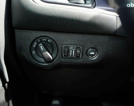 Додж Challenger, об'ємом двигуна 0 л та пробігом 13 тис. км за 19999 $, фото 17 на Automoto.ua