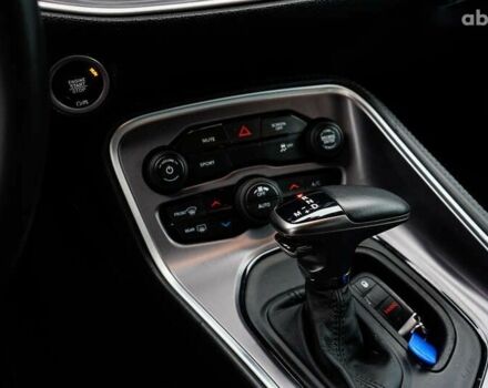 Додж Челенджер, объемом двигателя 3.6 л и пробегом 13 тыс. км за 19999 $, фото 21 на Automoto.ua