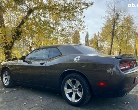 Додж Челенджер, объемом двигателя 3.6 л и пробегом 125 тыс. км за 17999 $, фото 7 на Automoto.ua