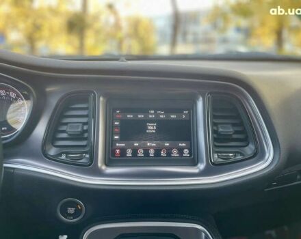 Додж Челенджер, объемом двигателя 3.6 л и пробегом 125 тыс. км за 17999 $, фото 25 на Automoto.ua