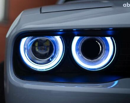 Додж Challenger, об'ємом двигуна 6.4 л та пробігом 89 тис. км за 37000 $, фото 23 на Automoto.ua