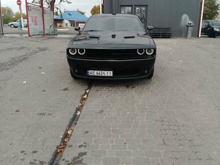 Додж Челенджер 2017 в Новомосковске на Automoto.ua Додж Челенджер, объемом двигателя 3.6 л и пробегом 85 тыс. км за 25000 $, фото 1 на Automoto.ua