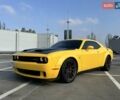Желтый Додж Челенджер, объемом двигателя 6.17 л и пробегом 33 тыс. км за 45000 $, фото 8 на Automoto.ua