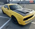 Желтый Додж Челенджер, объемом двигателя 6.17 л и пробегом 33 тыс. км за 45000 $, фото 28 на Automoto.ua