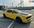 Желтый Додж Челенджер, объемом двигателя 6.17 л и пробегом 33 тыс. км за 45000 $, фото 11 на Automoto.ua