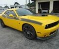 Жовтий Додж Challenger, об'ємом двигуна 6.4 л та пробігом 84 тис. км за 4500 $, фото 1 на Automoto.ua