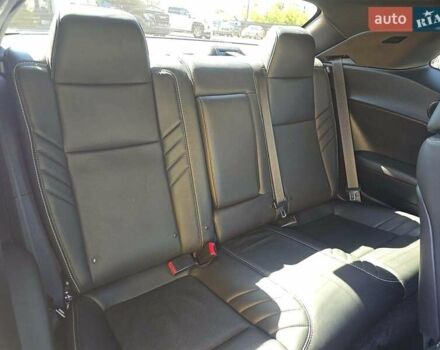 Жовтий Додж Challenger, об'ємом двигуна 6.2 л та пробігом 15 тис. км за 22000 $, фото 14 на Automoto.ua