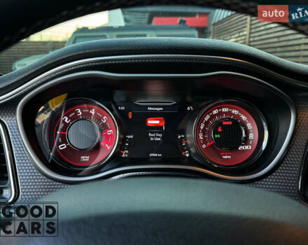 Желтый Додж Челенджер, объемом двигателя 7 л и пробегом 29 тыс. км за 65000 $, фото 24 на Automoto.ua