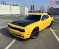 Желтый Додж Челенджер, объемом двигателя 6.17 л и пробегом 33 тыс. км за 45000 $, фото 6 на Automoto.ua