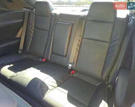 Жовтий Додж Challenger, об'ємом двигуна 6.2 л та пробігом 15 тис. км за 22000 $, фото 12 на Automoto.ua