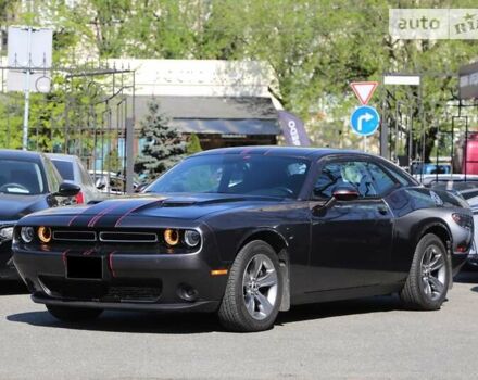 Сірий Додж Challenger, об'ємом двигуна 3.6 л та пробігом 170 тис. км за 15700 $, фото 2 на Automoto.ua